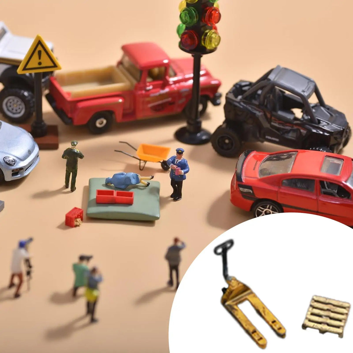 Forklift RC Model 1/64 Scale Miniature Sculpture Garage Diorama Accessory for Car Repair Shop Scene Decoration