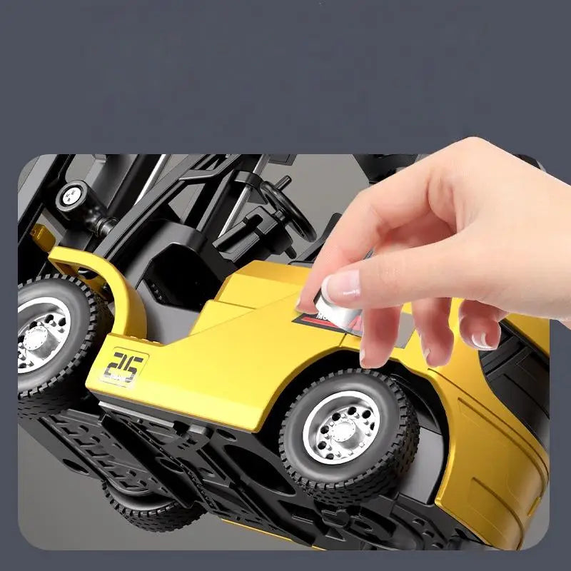 Mini RC Forklift</br>Built to Work